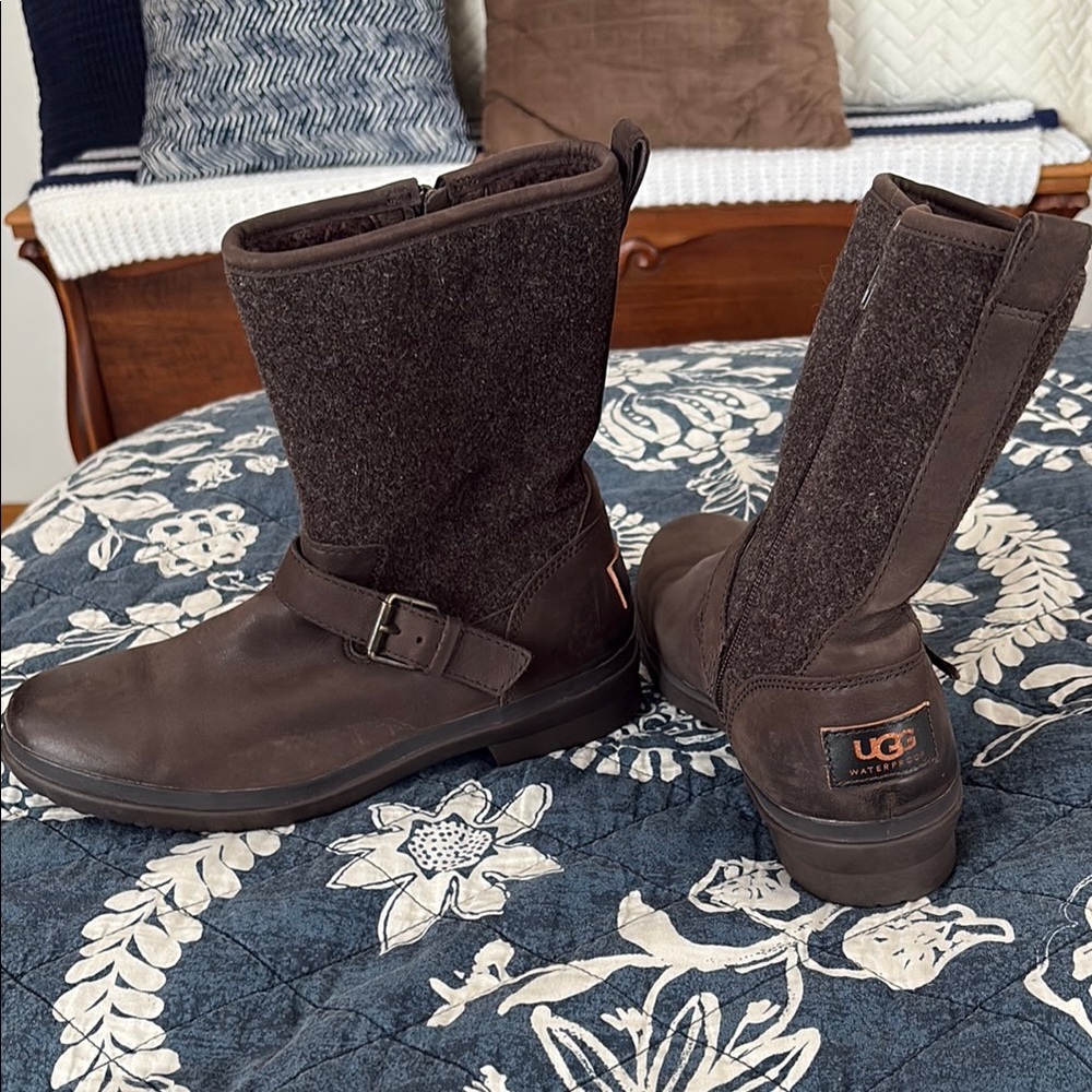 UGG Women's Dark Brown Winter Boots size 8.5,